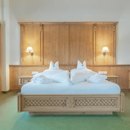 Wohlfuehlhotel Kerschdorfer - - Adults Only