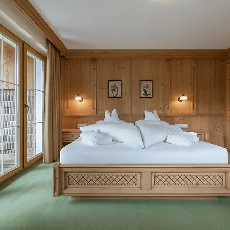 호텔 Kerschdorfer - Wohlfuehlhotel Garni - Adults Only 4*