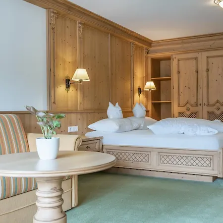 Hotel Kerschdorfer - Wohlfuehlhotel Garni - Adults Only