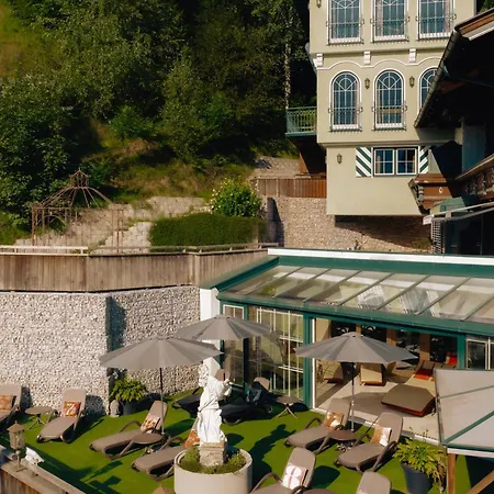 Wohlfuehlhotel Kerschdorfer - B&B - Adults Only 4* Kaltenbach