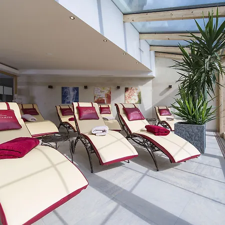 Wohlfuehlhotel Kerschdorfer - B&B - Adults Only Hotel