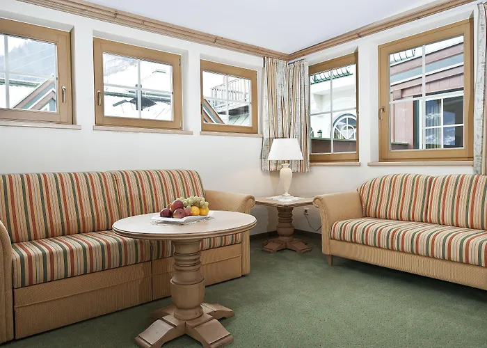 Otel Kerschdorfer - Wohlfuehlhotel Garni - Adults Only Kaltenbach