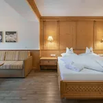 Kerschdorfer - Wohlfuehlhotel Garni - Adults Only Kaltenbach