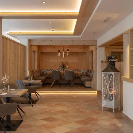 Kerschdorfer - Wohlfuehlhotel Garni - Adults Only 4* Kaltenbach